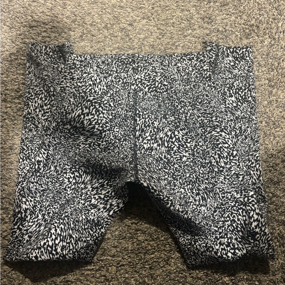 Lululemon Athletica Monochrome Patterned leggings